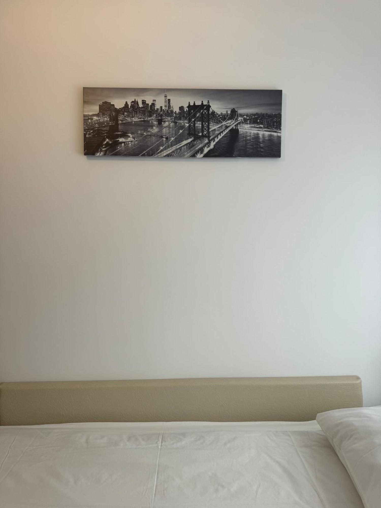 Apartament Central Ramnicu Valcea Ngoại thất bức ảnh