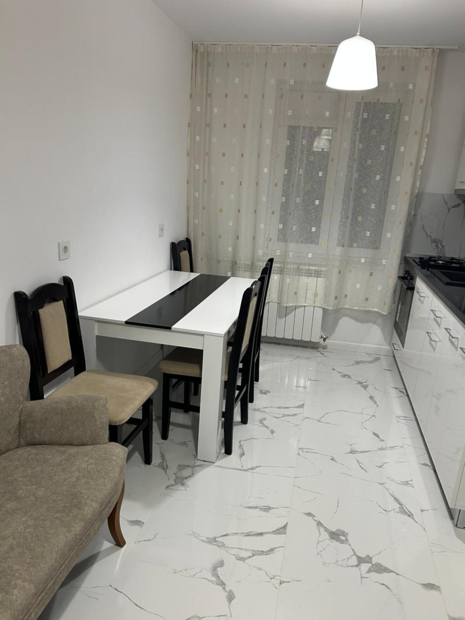 Apartament Central Ramnicu Valcea Ngoại thất bức ảnh